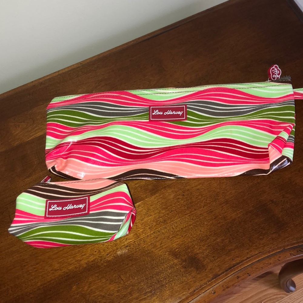Cosmetic bags